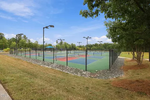 View/Area - 2116 Hemlock Hill Dr, Durham, NC 27703 photo 6 of 7