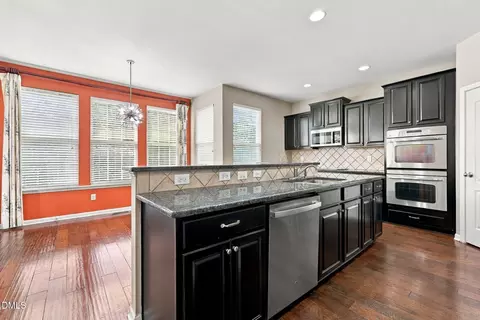 Kitchen - 2116 Hemlock Hill Dr, Durham, NC 27703 photo 2 of 3