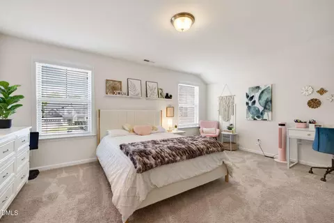 Bedroom - 96 Sugar Maple Ct, Garner, NC 27529 photo 5 of 7