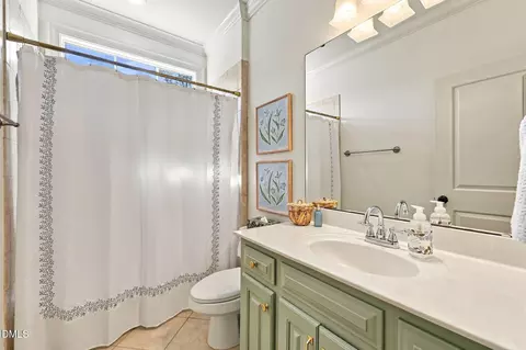 Bath - 1505 Duplin Rd, Raleigh, NC 27607 photo 4 of 5