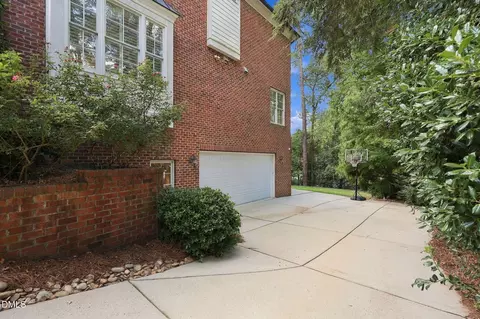 Exterior - 1505 Duplin Rd, Raleigh, NC 27607 photo 4 of 5