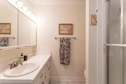 Bath - 4405 David St, Durham, NC 27704 photo 8 of 8