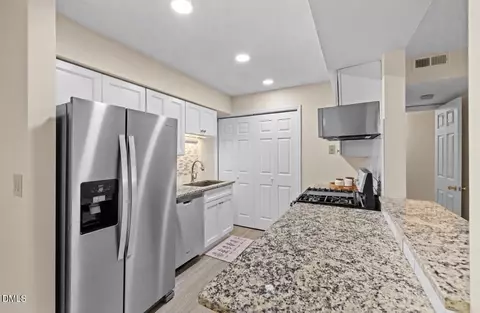 1301 Hillbrow Ln, Raleigh, NC 27615