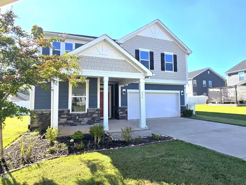 575 Kayak Ct, Mebane, NC 27302