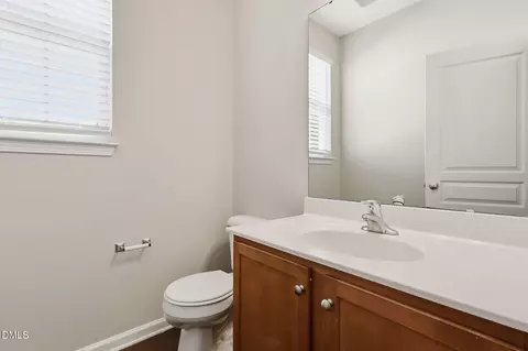 Bath - 1912 Pear Tree Ln, Durham, NC 27703 photo 1 of 3