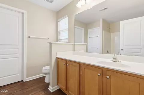 Bath - 1912 Pear Tree Ln, Durham, NC 27703 photo 2 of 3
