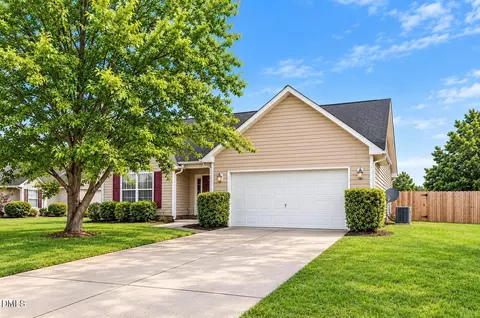 50 Macon Ct E, Sanford, NC 27332