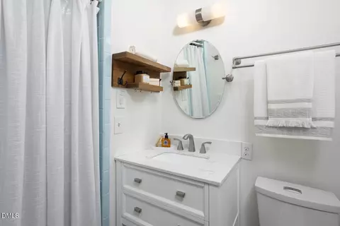 Bath - 4208 Malvern Rd, Durham, NC 27707 photo 1 of 5