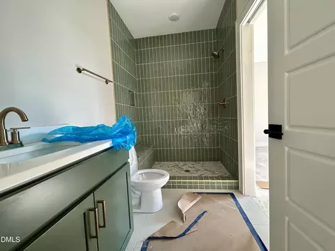 Bath - 3636 Bailey Meadows Dr, Wake Forest, NC 27587 photo 3 of 3