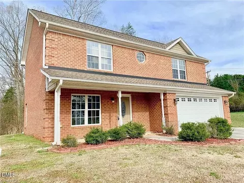 2193 Boyd Creek Dr, Graham, NC 27253