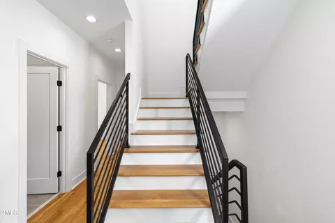 Entry Way - 801 N Roxboro St, Durham, NC 27701 photo 6 of 6