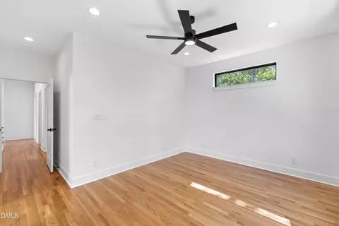 Bedroom - 801 N Roxboro St, Durham, NC 27701 photo 10 of 11