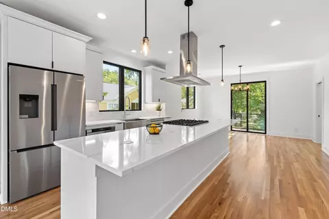 Kitchen - 801 N Roxboro St, Durham, NC 27701 photo 8 of 13