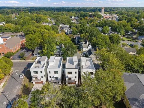 View/Area - 801 N Roxboro St, Durham, NC 27701 photo 3 of 9