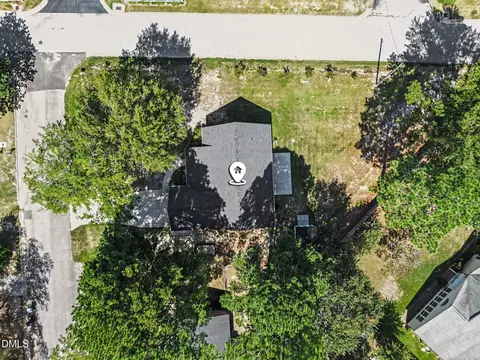 View/Area - 710 Memorial Ave, Dunn, NC 28334 photo 6 of 8