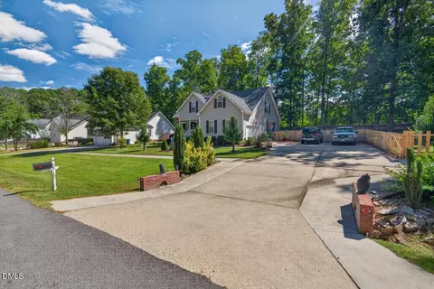 Exterior - 6813 Barbee Rd, Durham, NC 27713 photo 1 of 17