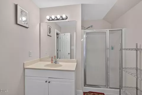 Bath - 6813 Barbee Rd, Durham, NC 27713 photo 5 of 5