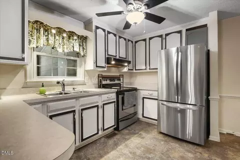 Kitchen - 111 Oak Ridge Dr, Willow Spring, NC 27592 photo 2 of 3
