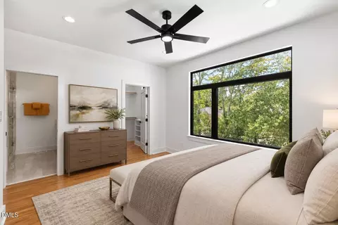 Bedroom - 805 N Roxboro St, Durham, NC 27701 photo 11 of 14