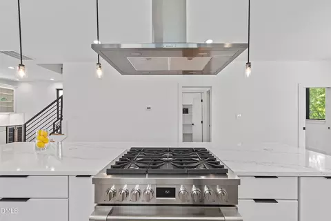 Kitchen - 805 N Roxboro St, Durham, NC 27701 photo 12 of 13