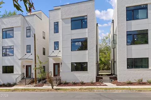 Exterior - 805 N Roxboro St, Durham, NC 27701 photo 2 of 5