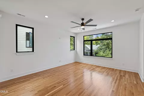 Bedroom - 805 N Roxboro St, Durham, NC 27701 photo 3 of 14