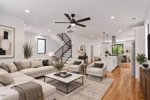 Living - 805 N Roxboro St, Durham, NC 27701 photo 1 of 5