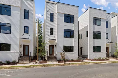 Exterior - 805 N Roxboro St, Durham, NC 27701 photo 4 of 5