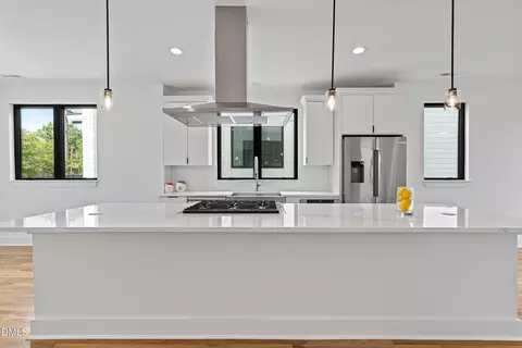 Kitchen - 805 N Roxboro St, Durham, NC 27701 photo 5 of 13