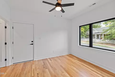 Bedroom - 805 N Roxboro St, Durham, NC 27701 photo 1 of 14