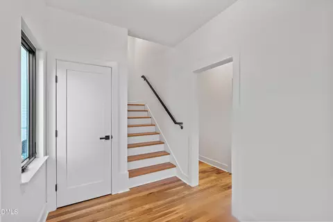 Entry Way - 805 N Roxboro St, Durham, NC 27701 photo 2 of 4