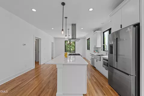 Kitchen - 805 N Roxboro St, Durham, NC 27701 photo 4 of 13
