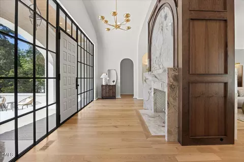 Entry Way - 1610 Brooks Ave, Raleigh, NC 27607 photo 2 of 4