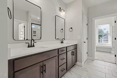 Bath - 104 Averly Ct, Stem, NC 27581 photo 4 of 4