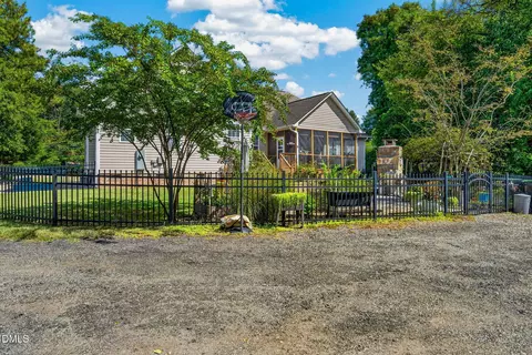 Exterior - 4006 Angier Ave, Durham, NC 27703 photo 18 of 21
