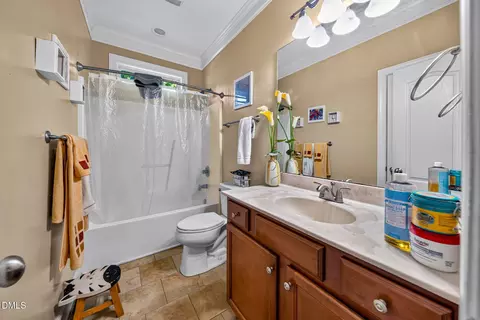 Bath - 4006 Angier Ave, Durham, NC 27703 photo 3 of 6
