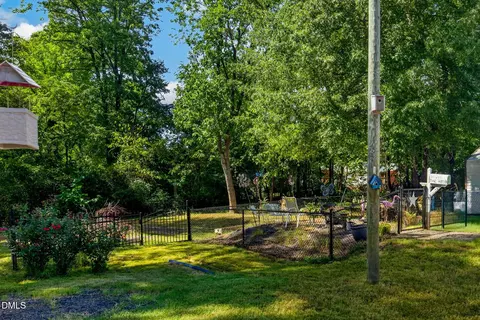 Exterior - 4006 Angier Ave, Durham, NC 27703 photo 13 of 21