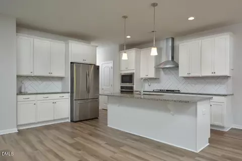 Kitchen - 2006 Chipley Dr, Cary, NC 27519 photo 3 of 6