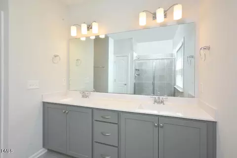 Bath - 2006 Chipley Dr, Cary, NC 27519 photo 3 of 5
