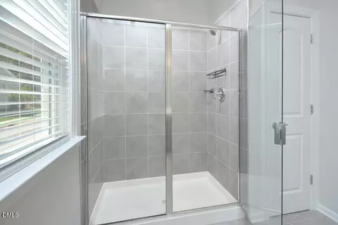 Bath - 2006 Chipley Dr, Cary, NC 27519 photo 4 of 5