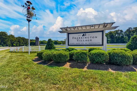 401 Lyndfield Close, Pittsboro, NC 27312