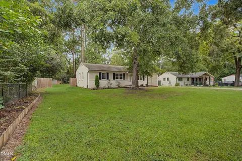Exterior - 3909 Cobb St, Garner, NC 27529 photo 2 of 9
