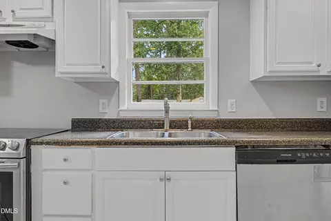Kitchen - 3909 Cobb St, Garner, NC 27529 photo 2 of 4