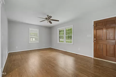 Living - 3909 Cobb St, Garner, NC 27529 photo 2 of 3