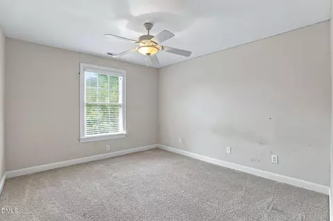 Bedroom - 1870 Sheldon Rd, Bailey, NC 27807 photo 4 of 5