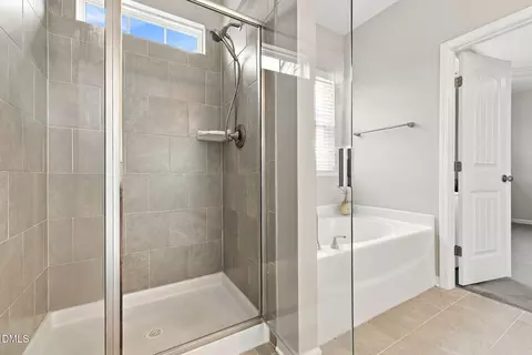Bath - 217 Churment Ct, Durham, NC 27703 photo 3 of 6
