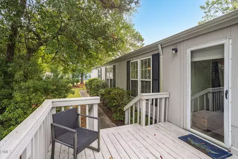 Exterior - 160 Champion Dr, Hampstead, NC 28443 photo 8 of 12