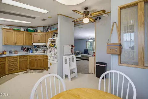 Kitchen - 160 Champion Dr, Hampstead, NC 28443 photo 5 of 5