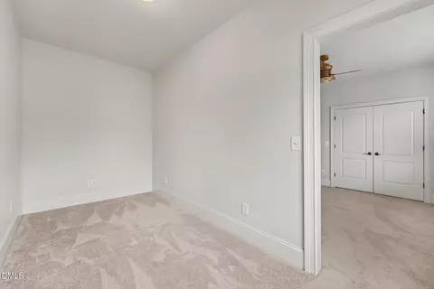 Bedroom - 6490 Sid Rd, Lucama, NC 27851 photo 4 of 8