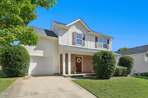 810 Steamboat St, Knightdale, NC 27545